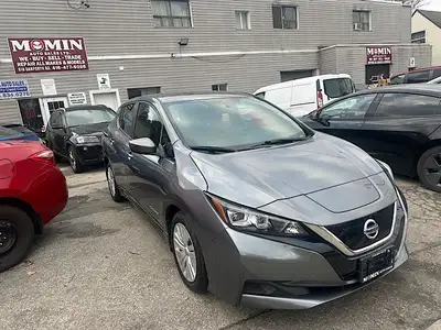 Backup Camera, Bluetooth, Power Locks, Power Windows, Power Steering, Power Mirrors, Tilt Steering,...