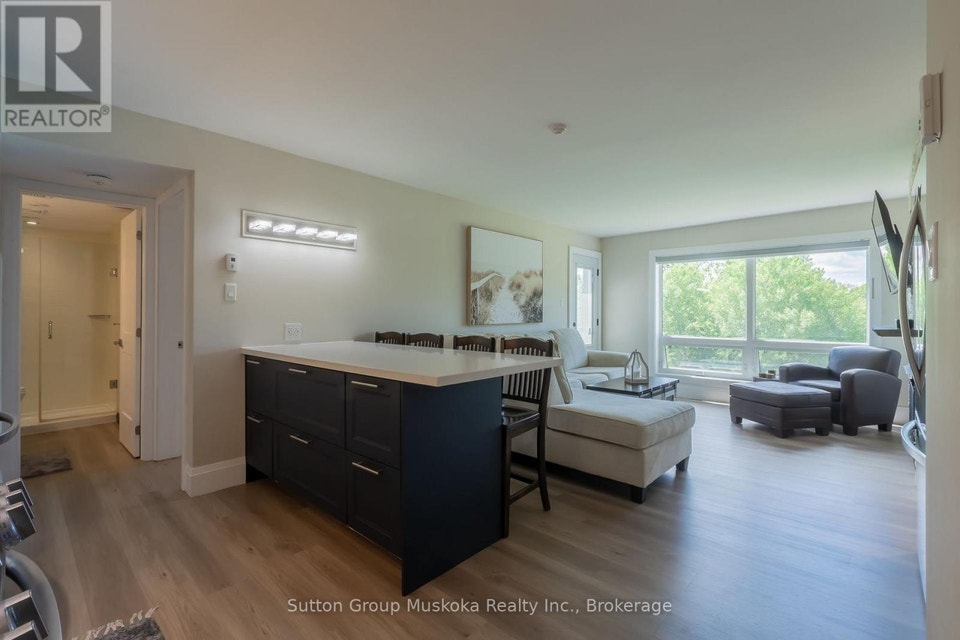 54 - 305 DEERHURST, SUMMIT LODGE DRIVE Huntsville (Chaffey), Ont 3