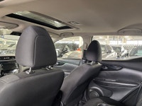 **SPRING SPECIAL!** FEATURING : AWD, SUNROOF, SPORT MODE, ECO MODE, REMOTE START, FINISHED IN WHITE... (image 6)