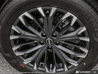 This Nissan Rogue has a trusty Intercooled Turbo Regular Unleaded I-3 1.5 L/91 engine powering this... (image 9)