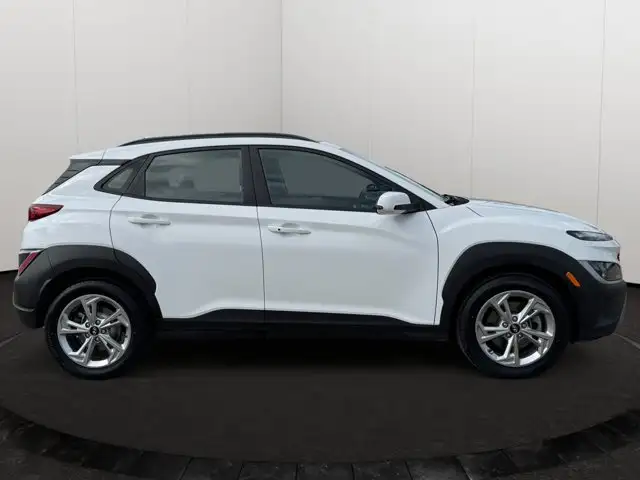 2022 Hyundai Kona Preferred | AWD | Heated Seats | Lane Keeping in Cars & Trucks in Edmonton - Image 7