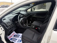 BACK-UP CAMERA, HEATED SEATS, ALL WHEEL DRIVE, BUCKET SEATS, MANUAL TRANSMISSION, AM/FM/CD RADIO, VO... (image 9)