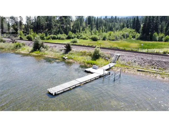 2175 WESTSIDE Road Invermere, British Columbia in Houses for Sale in Revelstoke - Image 5