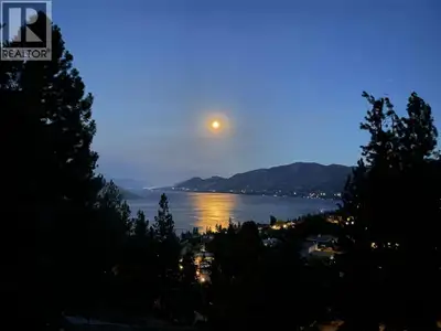 For more information, please click Brochure button. Exclusive Peachland Opportunity – 2.5 Acres with...