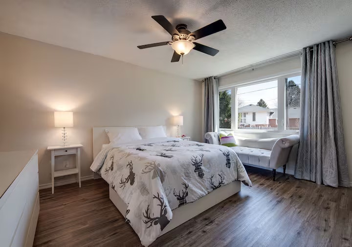 4.5-Bedroom, 3-Bathroom Home for Rent in Burlington. 4018 New St 4