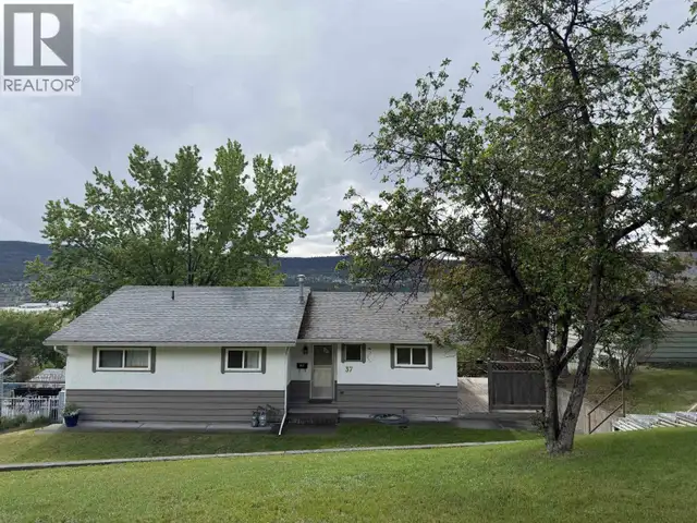 37 WINDMILL CRESCENT Williams Lake, British Columbia in Houses for Sale in Williams Lake - Image 3