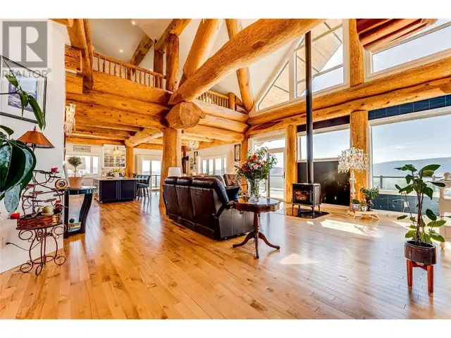 7410 McLennan Road Vernon, British Columbia in Houses for Sale in Vernon - Image 7