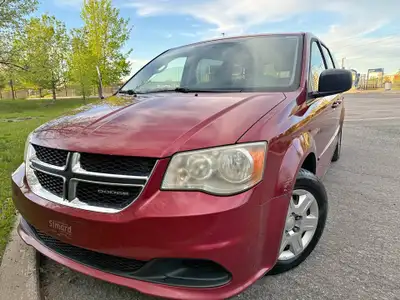 2011 DODGE GRAND CARAVAN , 7 PASSAGERS , AUTOMATIQUE , MÉCANIQUE TRÈS BON , FREINS ET DISQUES NEUFS...