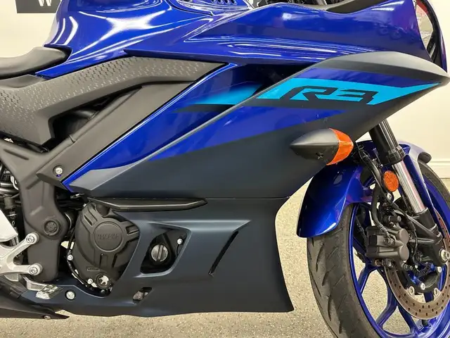 2024 Yamaha YZFR3ARL YZF-R3 - V6868 - -Financing Available** in Sport Bikes in Markham / York Region - Image 14