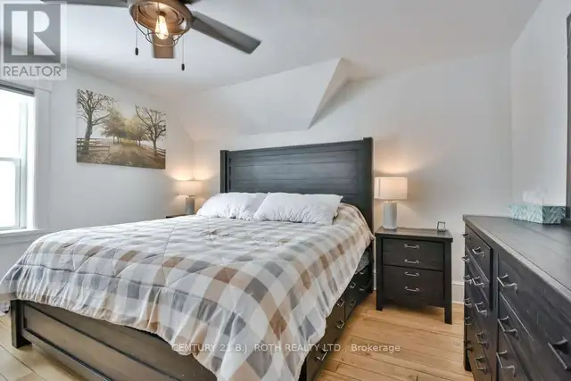 1153 GLENGARRY LANDING ROAD S Springwater (Minesing), Ontario in Houses for Sale in Barrie - Image 13