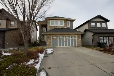 Welcome Home! Terrific family home backing onto park and school in Sherwood Park, Emerald Hills. Loc...