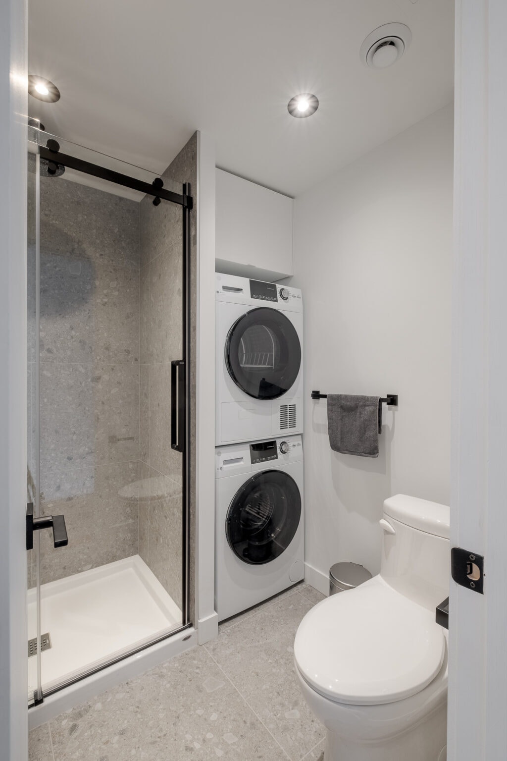 315 Rue Saint-Jean — photo 3