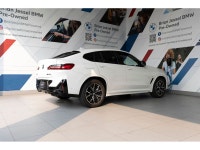 2024 BMW X4 M40i Alpine White 3.0L I6 AWD 8-Speed Automatic EXTERIOR - ALPINE WHITE INTERIOR - BLACK... (image 3)