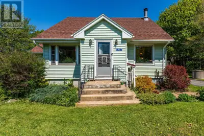 Great starter home located minutes to Digby the Scallop Capital of the World. The house sits on 3 ac...