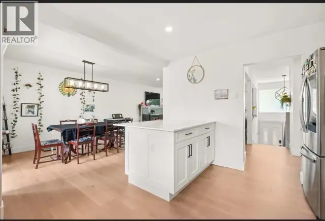 Upper 1106 DUTHIE AVENUE Burnaby, British Columbia in Long Term Rentals in Burnaby/New Westminster - Image 8