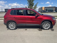 Welcome to Country Hills Volkswagen 2014 Volkswagen Tiguan Comfortline Red Metallic 4Motion Our team... (image 5)