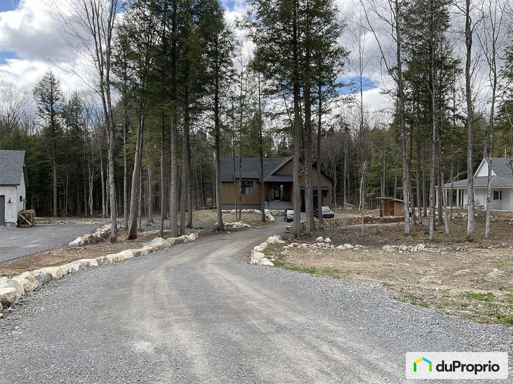 $785,000 - Bungalow for sale in Ste-Julienne — photo 3