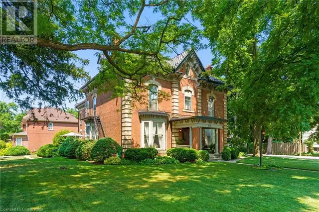 275 CUMBERLAND Avenue Hamilton, Ontario630056734343691217
