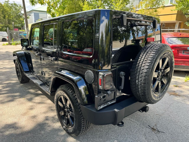 2014 Jeep Wrangler SAHARA - 4X4 in Cars & Trucks in City of Toronto - Image 3