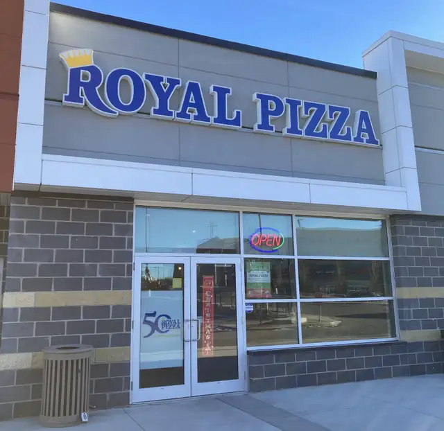 Delivery Driver - Royal Pizza NW in Bar, Food & Hospitality in Calgary - Image 2