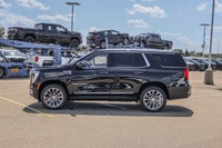 Welcome to Sherwood Buick GMC! This GMC Yukon boasts a Gas V8 6.2L/ engine powering this Automatic t... (image 4)