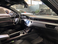 **SPRING SPECIAL!** FULLY ELECTRIC, FEATURING : MASSAGE SEATS, QUATTRO AWD, DIGITAL GAUGE CLUSTER NA... (image 9)