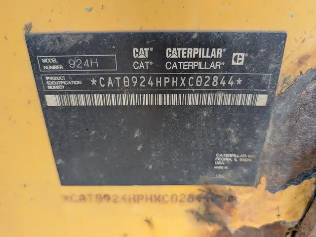 2012 CATERPILLAR 924H in Heavy Equipment in Edmonton - Image 36