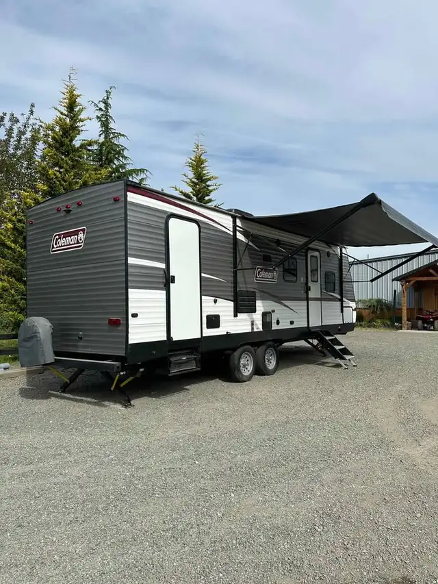 2019 COLEMAN RV TRAILER! in Cargo & Utility Trailers in Delta/Surrey/Langley - Image 2