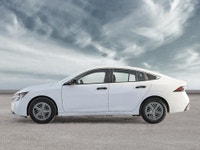 Engine: 2.0 L DOHC 16 Valve 4-cylinder L/100Km City: 7.9 L/100Km Hwy: 6.1 Safety Equipment Electroni... (image 2)