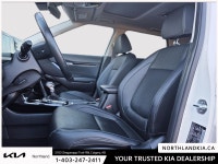 2025 Kia Seltos EX Odometer is 9545 kilometers below market average! Ready for anything, from the st... (image 9)
