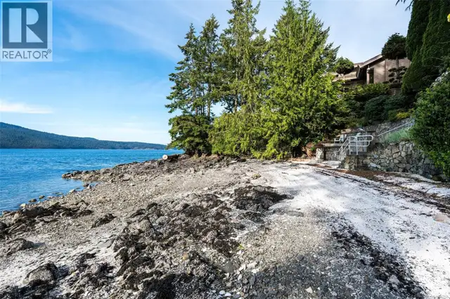 958 Lands End Rd North Saanich, British Columbia in Houses for Sale in Victoria - Image 10