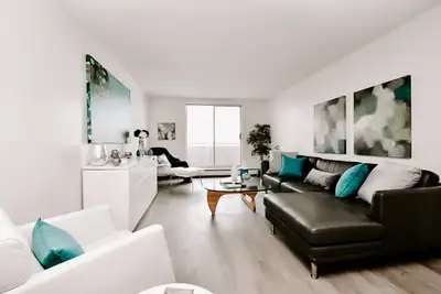 825 9th St | Experience renovated 1 bedroom suites equipped with contemporary kitchens, quartz count...