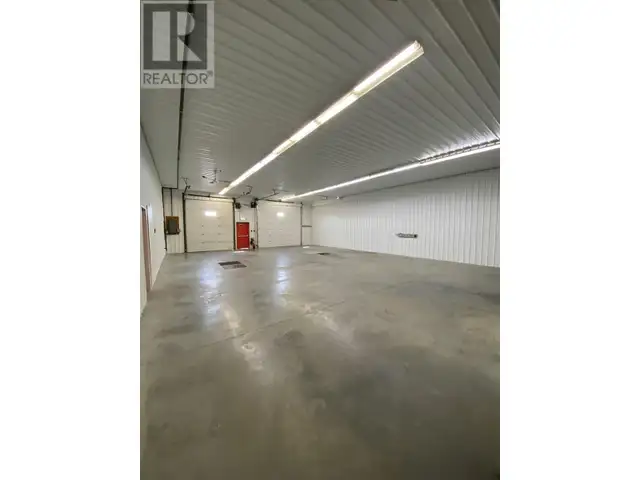 10215-10219 95 AVENUE Fort St. John, British Columbia in Commercial & Office Space for Rent in Fort St. John - Image 9