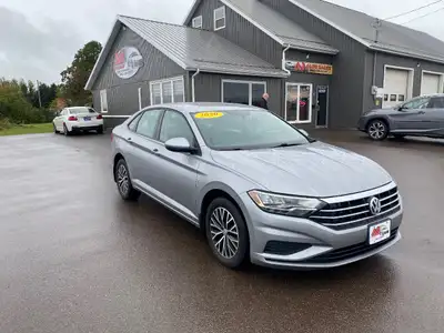 2020 VOLKSWAGEN JETTA COMFORTLINE $87 Weekly Tax in 1.4L 4CYL TURBO GASOLINE FUEL FRONT WHEEL DRIVE...