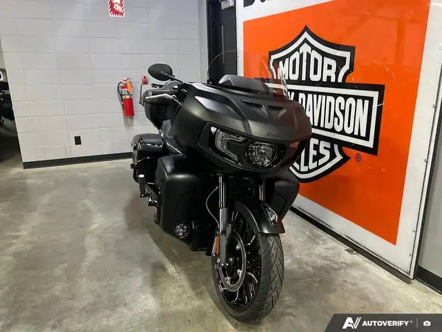 2024 Indian Motorcycle Pursuit(R) Dark Horse(R) Black Smoke in Street, Cruisers & Choppers in Calgary - Image 3