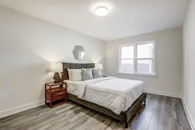 Niagara Falls Dorchester  3 BEDROOM-Main Level Unit for lease, View more