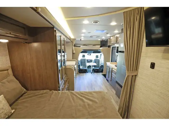 2024 Entegra Coach Qwest SE 24L + Moteur Mercedes Diesel in RVs & Motorhomes in Laval / North Shore - Image 12