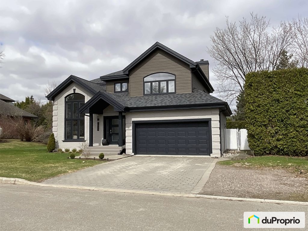 $849,000 - 2 Storey for sale in Chicoutimi (Chicoutimi) — photo 2