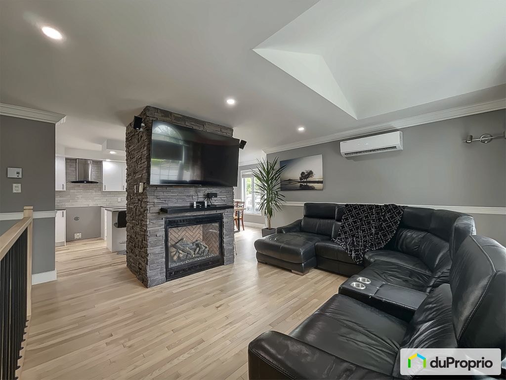 $769,000 - Bungalow for sale in Richelieu — photo 2