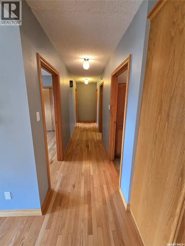 Muchowski Acreage Montmartre, Saskatchewan in Houses for Sale in Regina - Image 21
