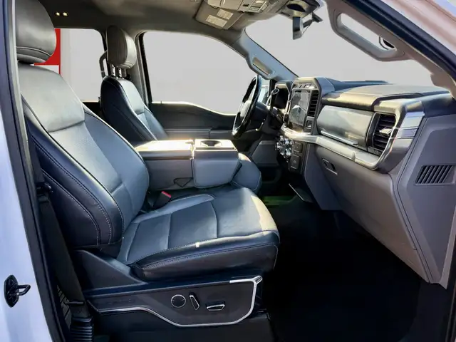 2021 Ford F-150 LARIAT! 4X4! CREW CAB! ONE OWNER! WE FINANCE! in Cars & Trucks in Mississauga / Peel Region - Image 10