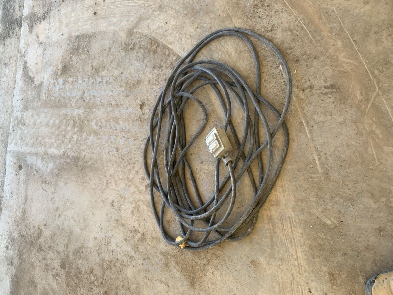 60 feet 12/3 extension cord Other Hamilton Kijiji