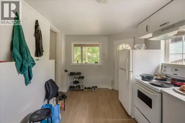 1007 Gordon Street Nelson, British Columbia in Houses for Sale in Nelson - Image 31