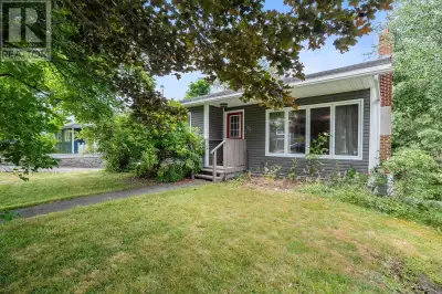 Welcome to 39 Roche Street, ideally situated in what many consider the most desirable area of St. Jo...