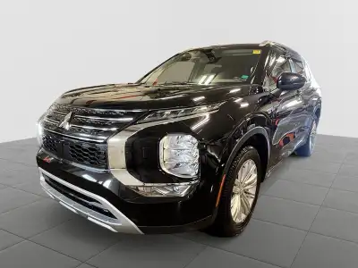 2022 Mitsubishi Outlander SE with Powertrain Warranty until 2035/160,000KM!" Stop settling for less!...