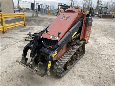 Hours: 1112 | Location: Laval, QC, CA | Attachments: Forks; Buckets: General Purpose Bkt; Operators...