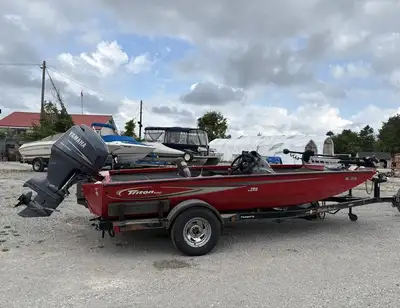 In Stock - 2006 18.5ft Triton V186 Magnum Power Matched with a Yamaha 115hp that only has 357 hours!...