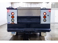 **ACCIDENT FREE - MECHANICALLY CERTIFIED** County of Red Deer Vehicle 153,772 KM This 2005 GMC Sierr... (image 6)