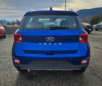 The 2022 Hyundai Venue Preferred in stunning Blue with front-wheel drive offers a dynamic and comfor... (image 5)