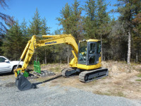 2011 Komatsu Excavator 7 Ton